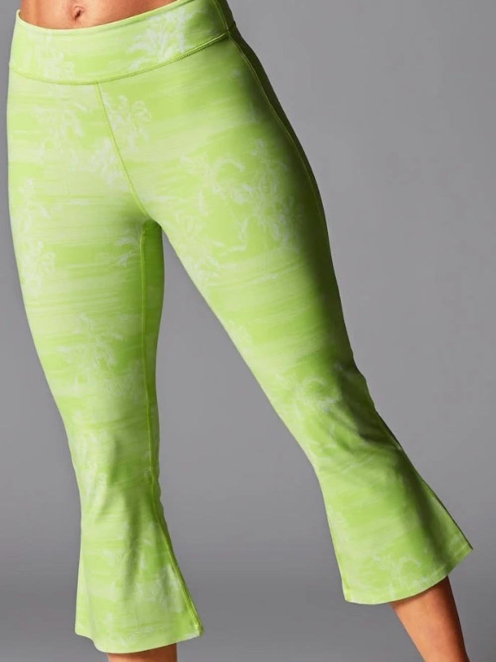 New Without Tags Size Large TaviSculpt® High Waisted Crop Flare Leggings